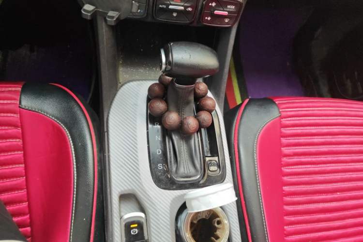 Used GAC Trumpchi GS3 2021 POWER 270T Automatic Luxury Edition Gear Lever
