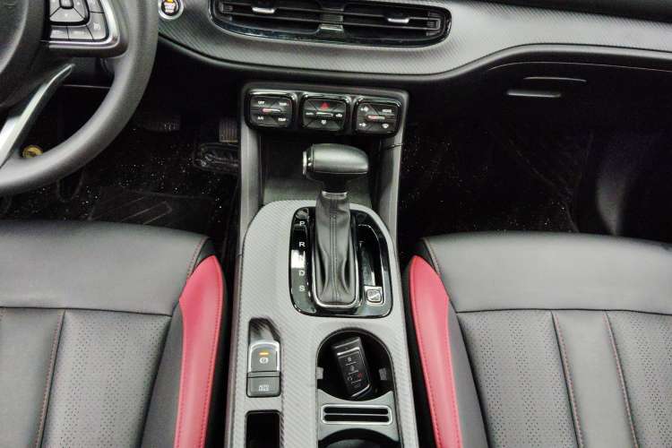 Used GAC Trumpchi GS3 2021 POWER 270T Automatic Luxury Edition Gear Lever