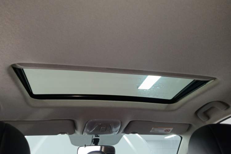 Used GAC Trumpchi GS3 2021 POWER 270T Automatic Luxury Edition Headliner