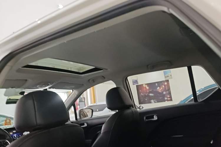 Used GAC Trumpchi GS3 2021 POWER 270T Automatic Luxury Edition Headliner