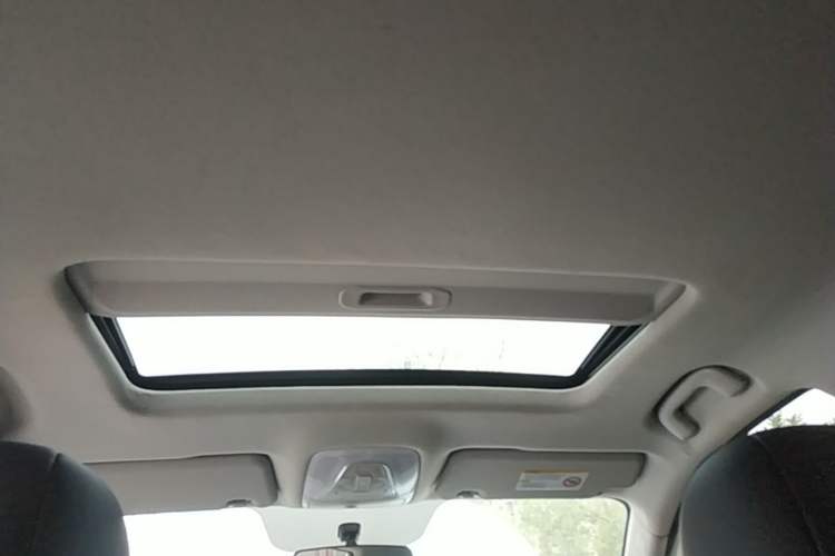 Used GAC Trumpchi GS3 2021 POWER 270T Automatic Luxury Edition Headliner