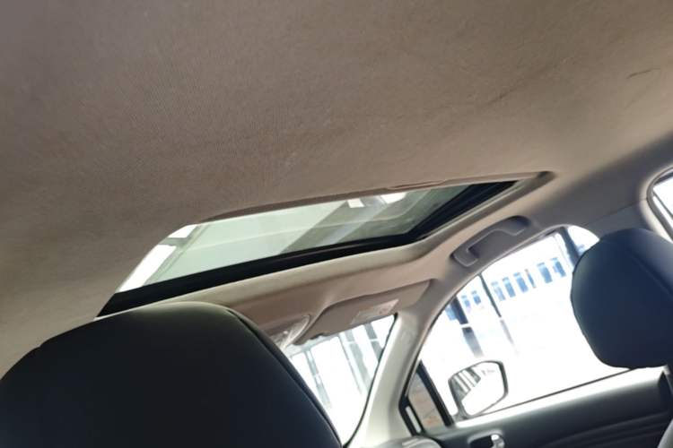 Used GAC Trumpchi GS3 2021 POWER 270T Automatic Dynamic Edition Headliner