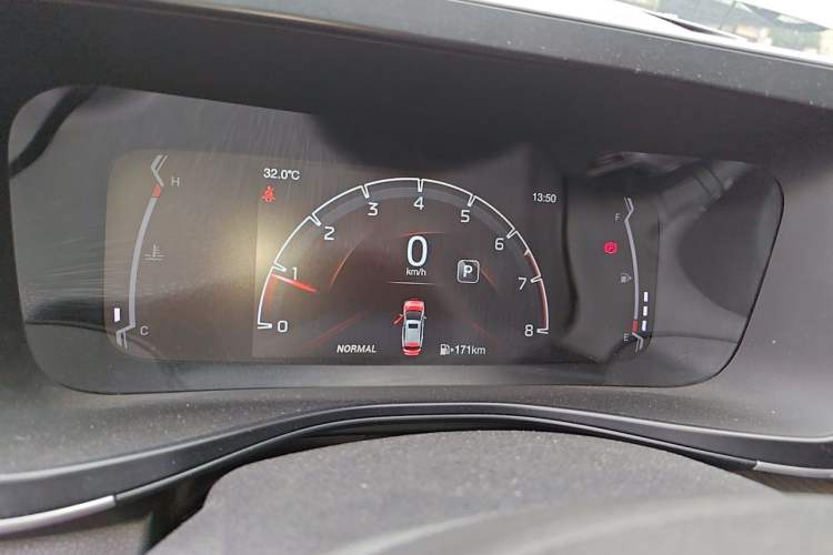 Used GAC Trumpchi GS3 2021 POWER 270T Automatic Luxury Edition Instrument Cluster