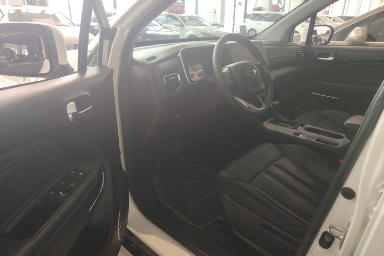 Used GAC Trumpchi GS3 2021 POWER 270T Automatic Luxury Edition Interior 3