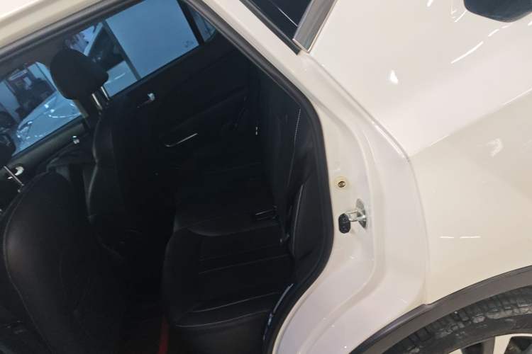 Used GAC Trumpchi GS3 2021 POWER 270T Automatic Dynamic Edition Interior 4