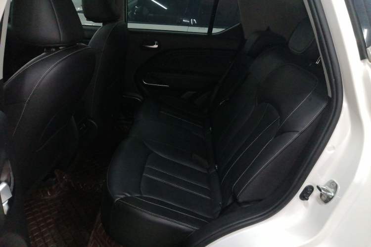 Used GAC Trumpchi GS3 2021 POWER 270T Automatic Dynamic Edition Interior 4