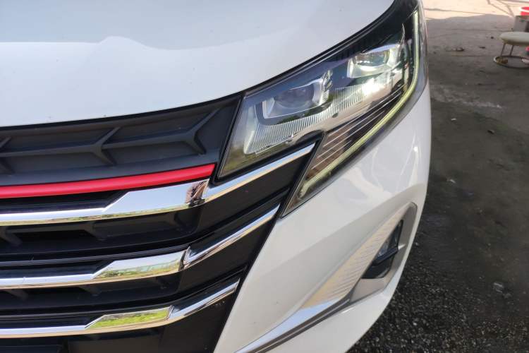 Used GAC Trumpchi GS3 2021 POWER 270T Automatic Luxury Edition Left Front Headlight