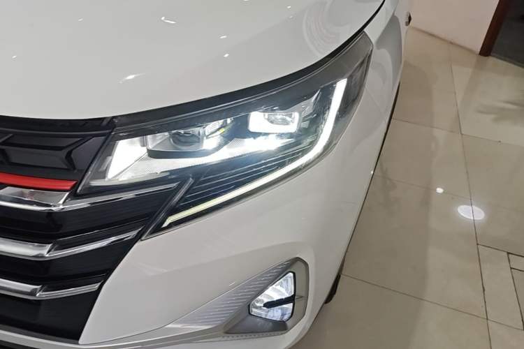 Used GAC Trumpchi GS3 2021 POWER 270T Automatic Luxury Edition Left Front Headlight