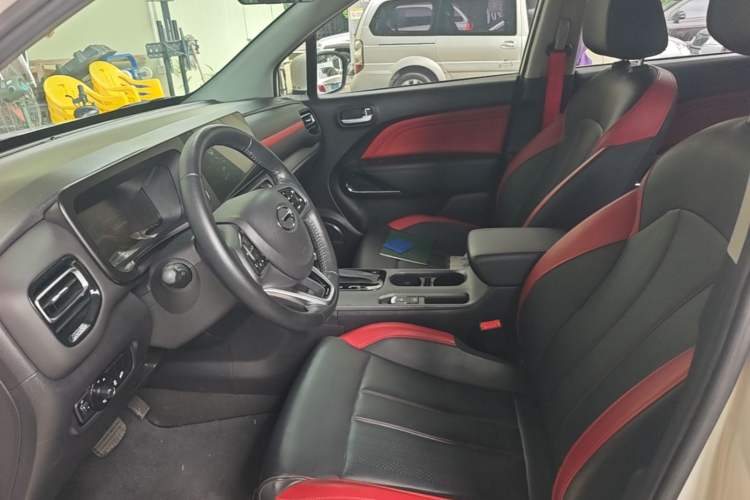 Used GAC Trumpchi GS3 2021 POWER 270T Automatic Prestige Edition Left Front Seat