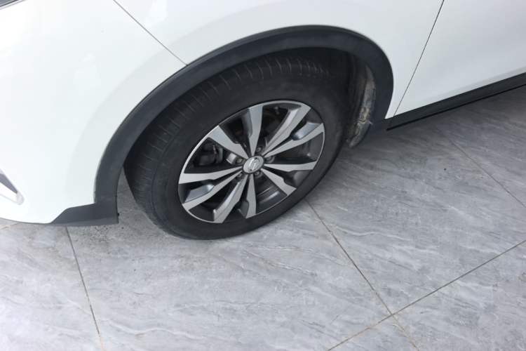 Used GAC Trumpchi GS3 2021 POWER 270T Automatic Dynamic Edition Left Front Wheel Hub