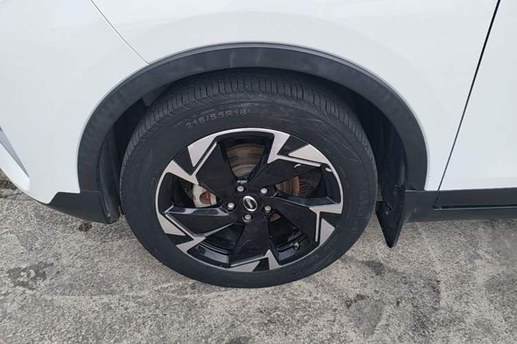 Used GAC Trumpchi GS3 2021 POWER 270T Automatic Dynamic Edition Left Front Wheel Hub