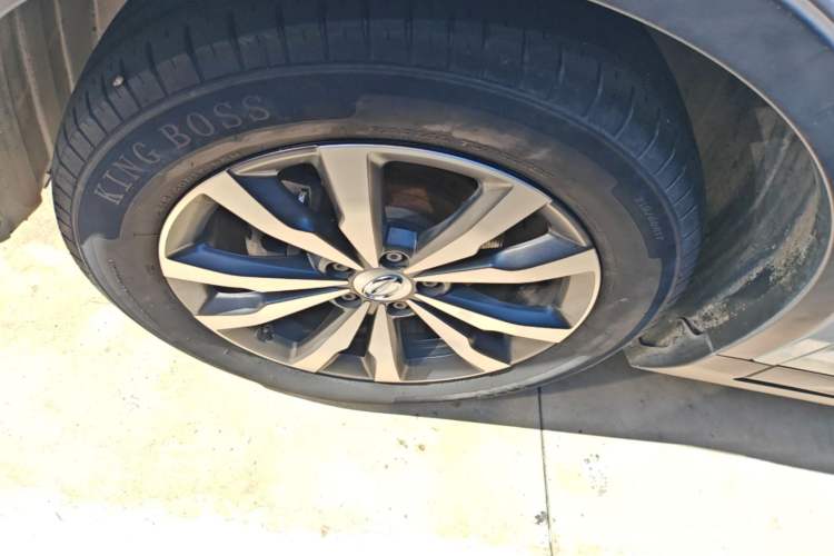 Used GAC Trumpchi GS3 2021 POWER 270T Automatic Dynamic Edition Left Front Wheel Hub