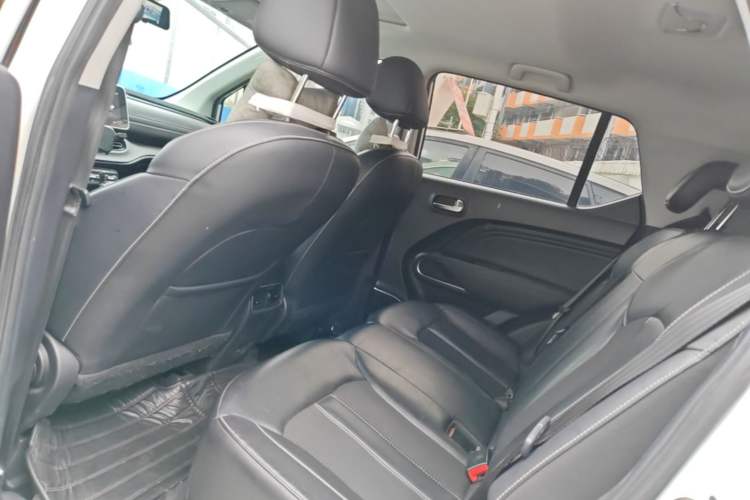 Used GAC Trumpchi GS3 2021 POWER 270T Automatic Prestige Edition Left Rear Seat