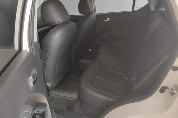 Used GAC Trumpchi GS3 2021 POWER 270T Automatic Sporty Edition Left Rear Seat