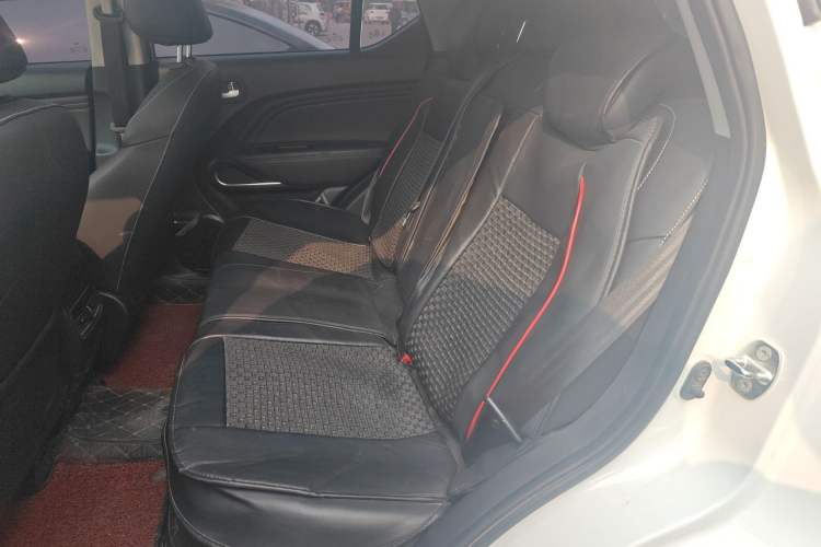 Used GAC Trumpchi GS3 2021 POWER 270T Automatic Luxury Edition Left Rear Seat