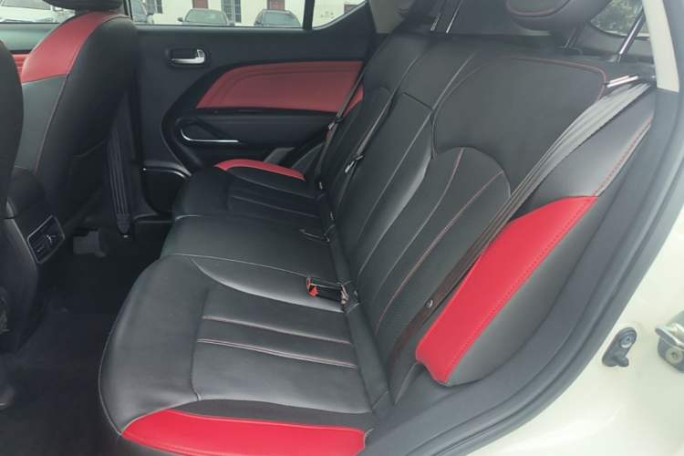 Used GAC Trumpchi GS3 2021 POWER 270T Automatic Luxury Edition Left Rear Seat