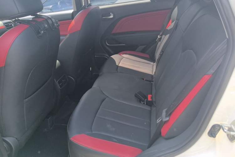 Used GAC Trumpchi GS3 2021 POWER 270T Automatic Red Edition Left Rear Seat