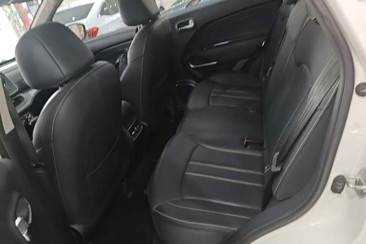 Used GAC Trumpchi GS3 2021 POWER 270T Automatic Luxury Edition Left Rear Seat