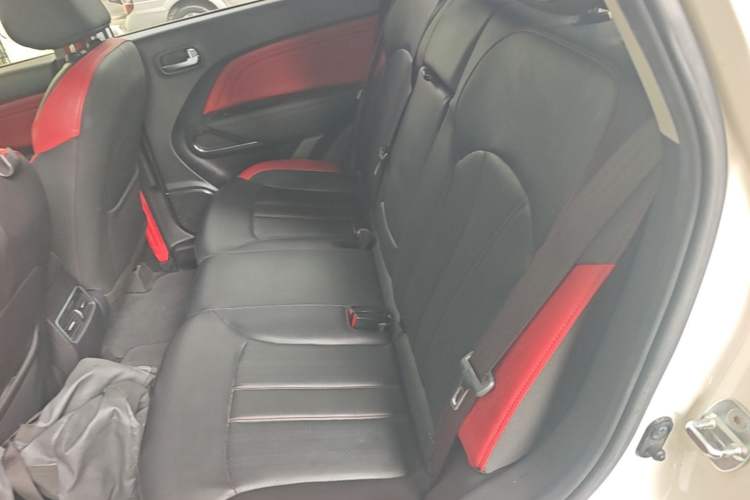 Used GAC Trumpchi GS3 2021 POWER 270T Automatic Prestige Edition Left Rear Seat