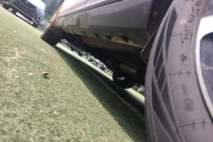 Used GAC Trumpchi GS3 2021 POWER 270T Automatic Red Edition Left Side Sill