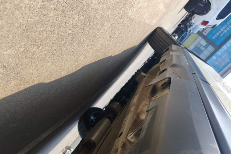 Used GAC Trumpchi GS3 2021 POWER 270T Automatic Luxury Edition Left Side Sill