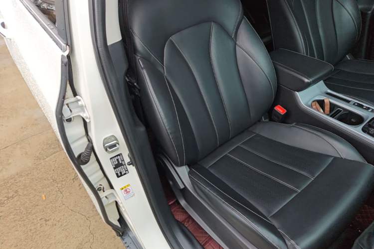 Used GAC Trumpchi GS3 2021 POWER 270T Automatic Luxury Edition Right Front Seat