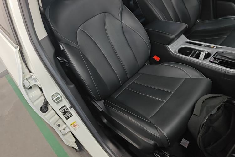 Used GAC Trumpchi GS3 2021 POWER 270T Automatic Prestige Edition Right Front Seat