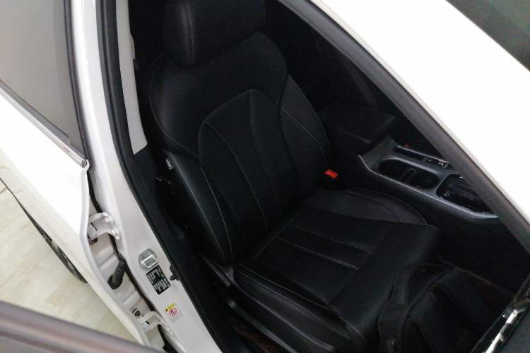Used GAC Trumpchi GS3 2021 POWER 270T Automatic Dynamic Edition Right Front Seat