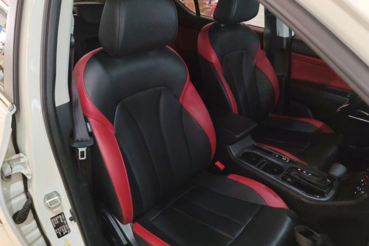 Used GAC Trumpchi GS3 2021 POWER 270T Automatic Prestige Edition Right Front Seat