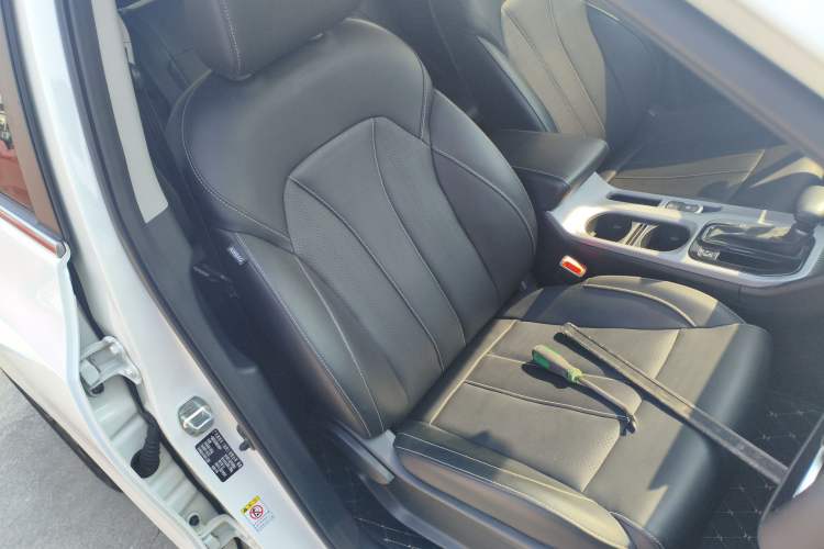 Used GAC Trumpchi GS3 2021 POWER 270T Automatic Luxury Edition Right Front Seat