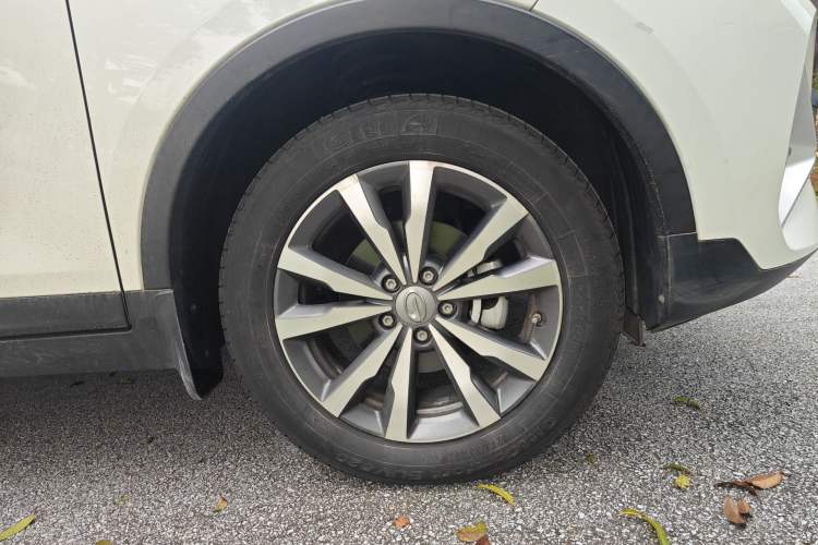 Used GAC Trumpchi GS3 2021 POWER 270T Automatic Dynamic Edition Right Front Wheel Hub