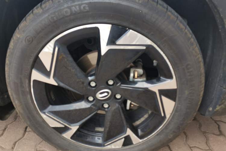 Used GAC Trumpchi GS3 2021 POWER 270T Automatic Luxury Edition Right Front Wheel Hub