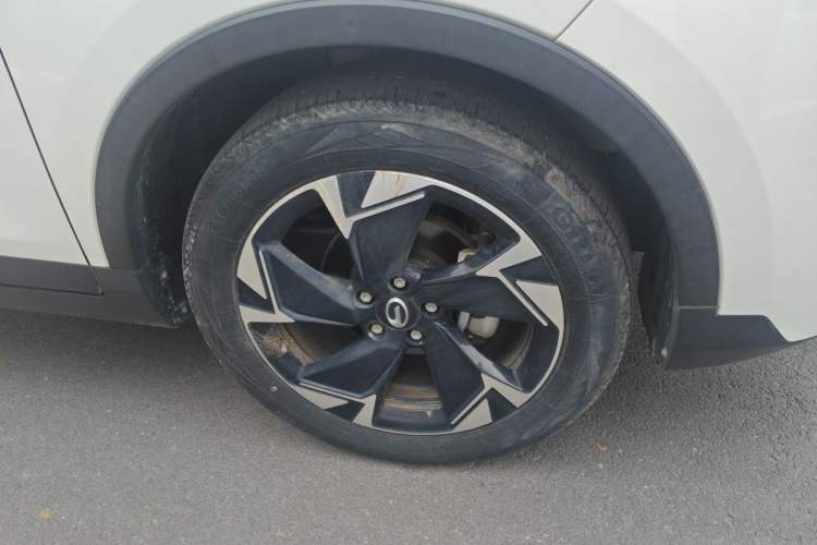 Used GAC Trumpchi GS3 2021 POWER 270T Automatic Luxury Edition Right Front Wheel Hub