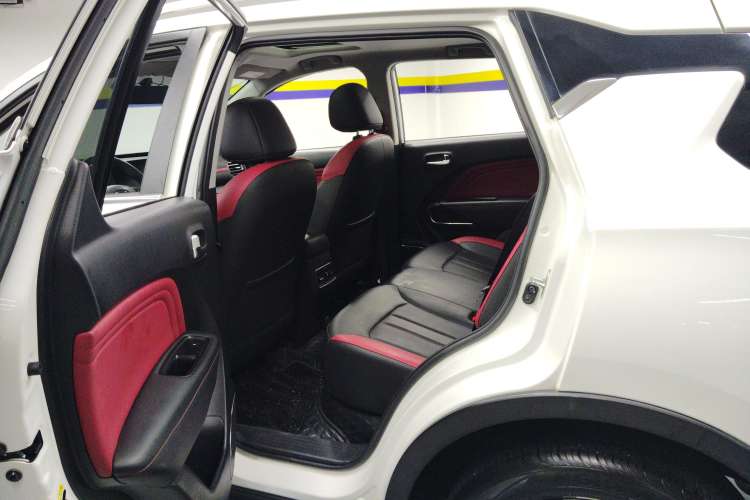 Used GAC Trumpchi GS3 2021 POWER 270T Automatic Luxury Edition Right Rear Seat