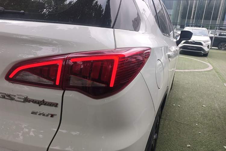 Used GAC Trumpchi GS3 2021 POWER 270T Automatic Red Edition Right Rear Taillight