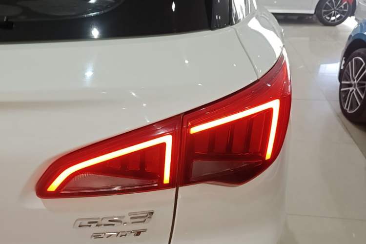 Used GAC Trumpchi GS3 2021 POWER 270T Automatic Luxury Edition Right Rear Taillight