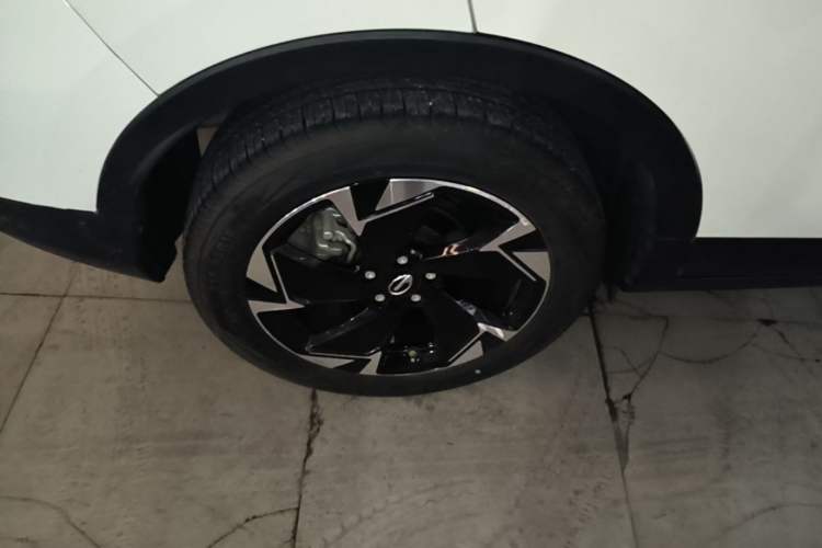 Used GAC Trumpchi GS3 2021 POWER 270T Automatic Luxury Edition Right Rear Wheel Hub