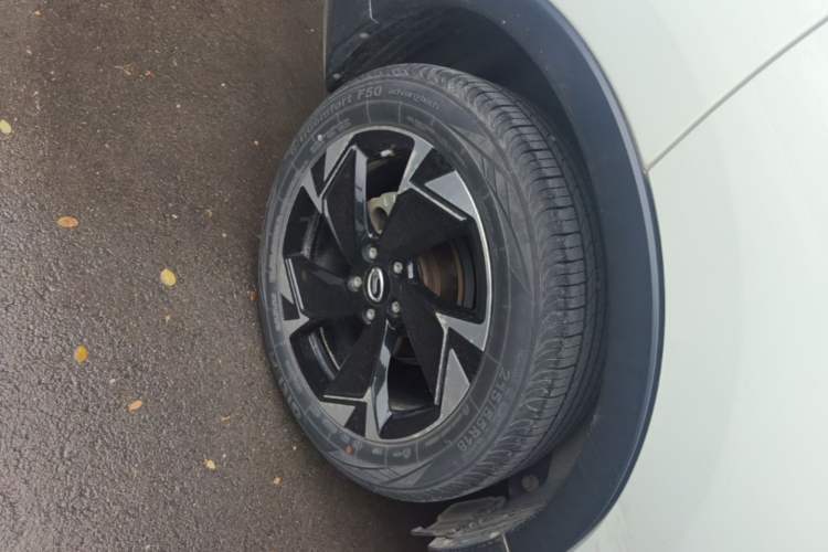 Used GAC Trumpchi GS3 2021 POWER 270T Automatic Luxury Edition Right Rear Wheel Hub