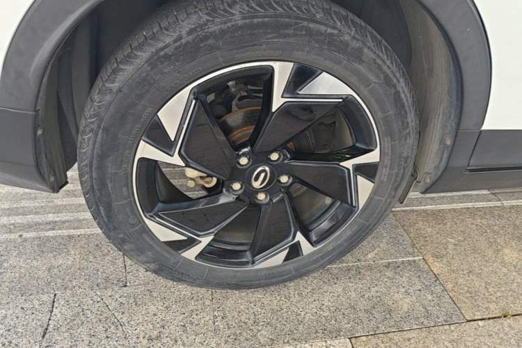 Used GAC Trumpchi GS3 2021 POWER 270T Automatic Luxury Edition Right Rear Wheel Hub