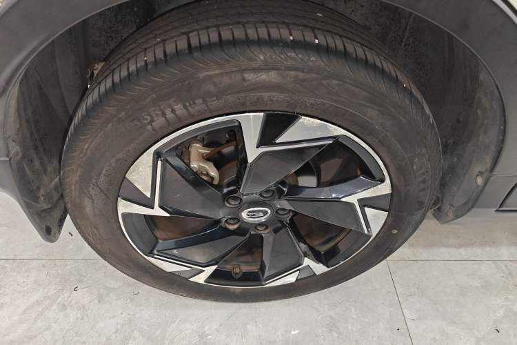 Used GAC Trumpchi GS3 2021 POWER 270T Automatic Luxury Edition Right Rear Wheel Hub