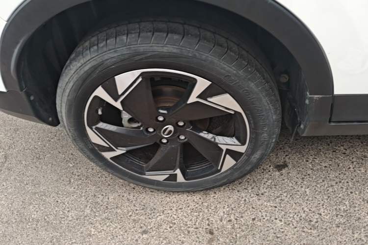 Used GAC Trumpchi GS3 2021 POWER 270T Automatic Dynamic Edition Right Rear Wheel Hub