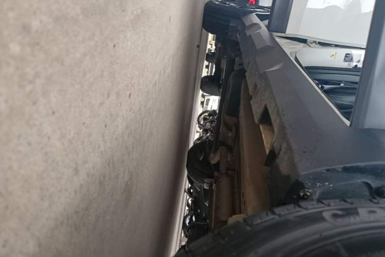 Used GAC Trumpchi GS3 2021 POWER 270T Automatic Sporty Edition Right Side Sill