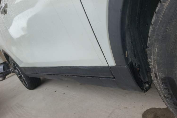 Used GAC Trumpchi GS3 2021 POWER 270T Automatic Dynamic Edition Right Side Sill