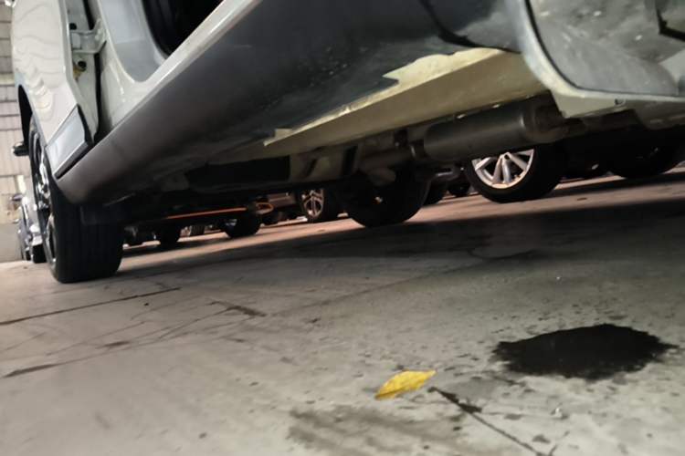 Used GAC Trumpchi GS3 2021 POWER 270T Automatic Luxury Edition Right Side Sill