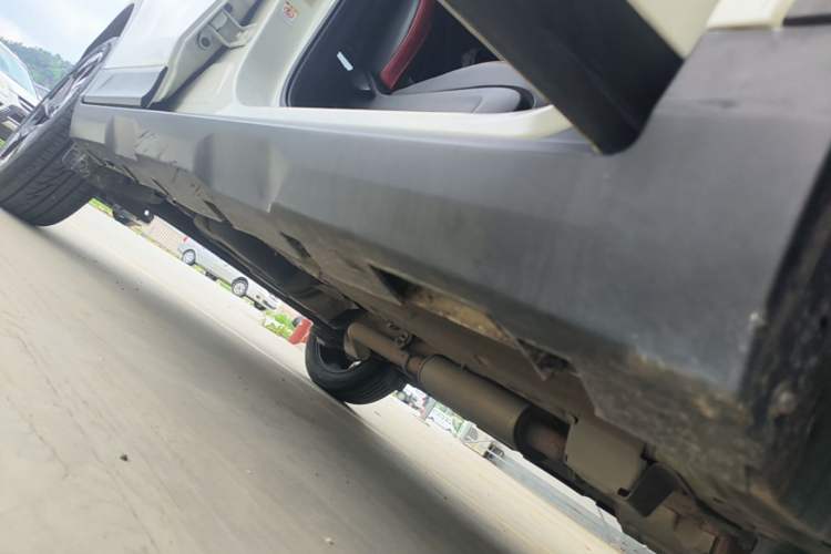 Used GAC Trumpchi GS3 2021 POWER 270T Automatic Luxury Edition Right Side Sill