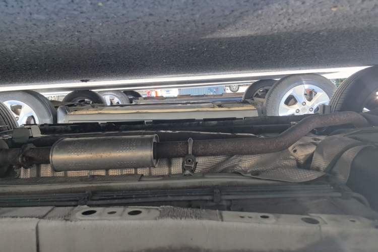 Used GAC Trumpchi GS3 2021 POWER 270T Automatic Red Edition Right Side Sill