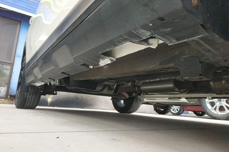 Used GAC Trumpchi GS3 2021 POWER 270T Automatic Luxury Edition Right Side Sill