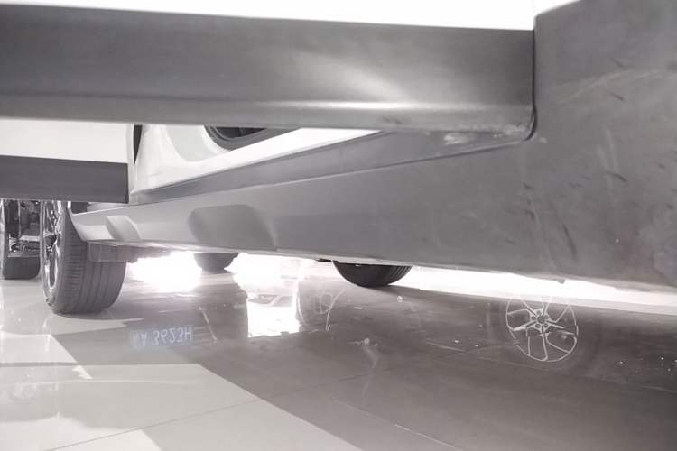 Used GAC Trumpchi GS3 2021 POWER 270T Automatic Luxury Edition Right Side Sill