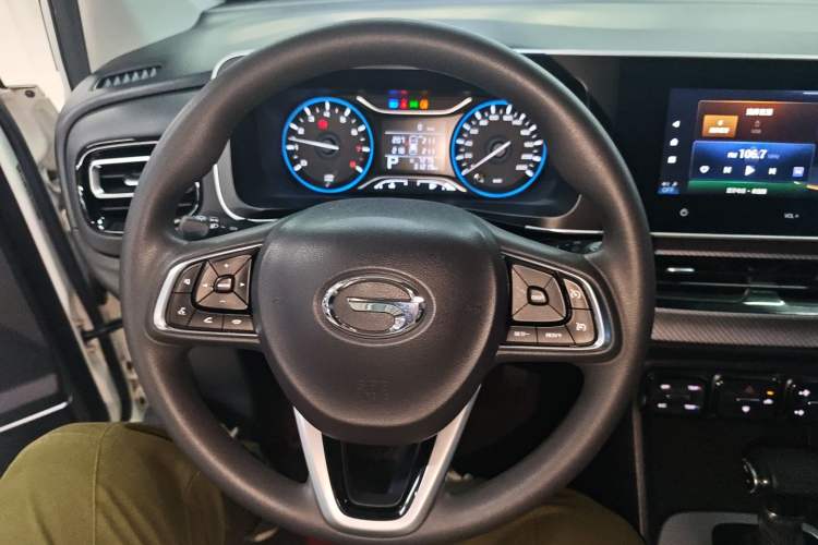 Used GAC Trumpchi GS3 2021 POWER 270T Automatic Dynamic Edition Steering Wheel