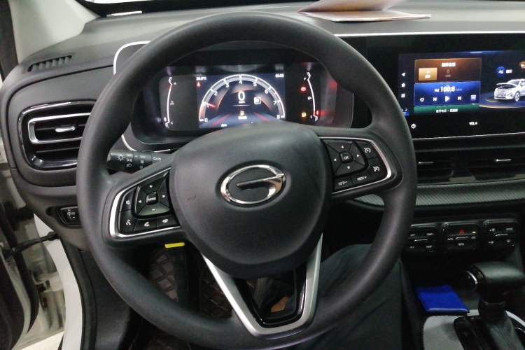 Used GAC Trumpchi GS3 2021 POWER 270T Automatic Dynamic Edition Steering Wheel